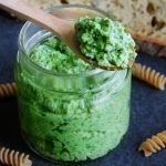 Pesto di sedano e prezzemolo