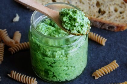 Pesto di sedano e prezzemolo