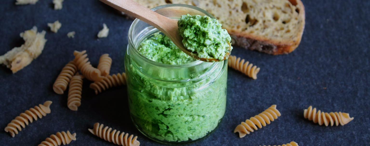 Pesto di sedano e prezzemolo